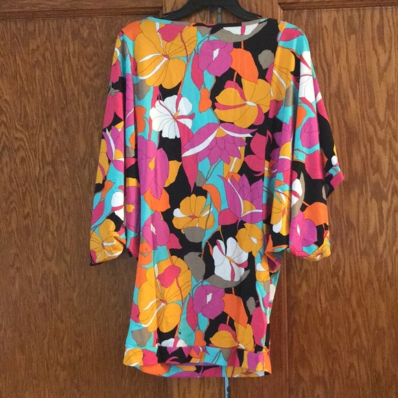 Trina Turk Gemini Swim Cover-Up Tunic NWT - Picture 8 of 13